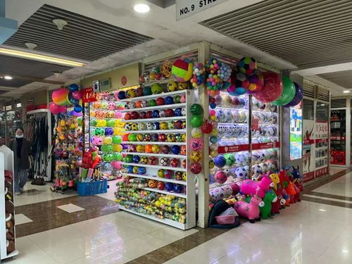 義烏制造世界杯70 的周邊商品,十平米商鋪百萬租金