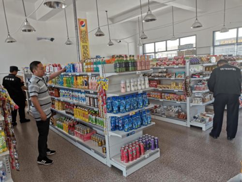 我區(qū)開(kāi)展食品安全專(zhuān)項(xiàng)檢查，推動(dòng)經(jīng)營(yíng)管理服務(wù)再升級(jí)